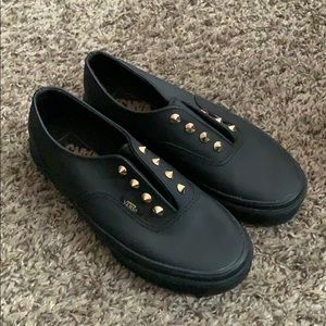 BLACK STUD VANS